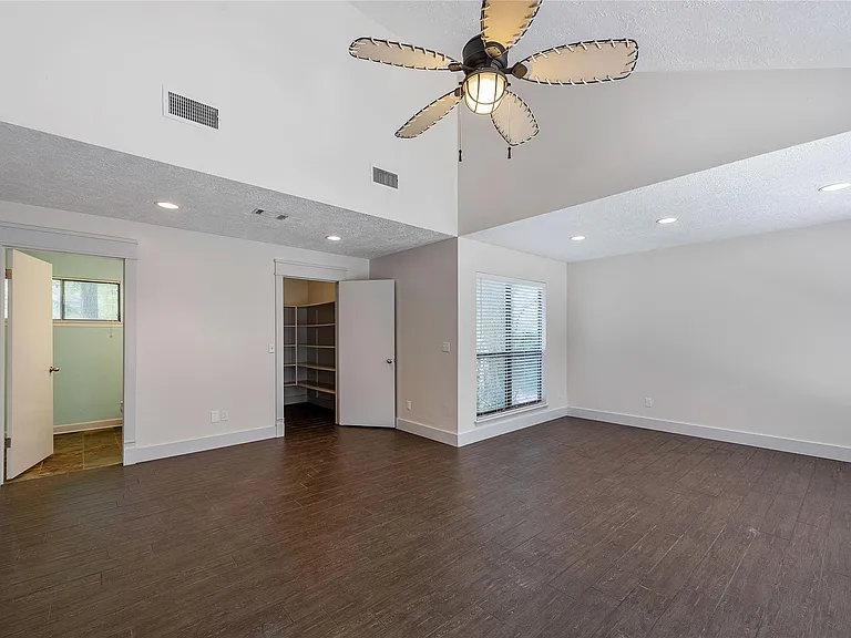2824 S Logrun Cir — Photo 26