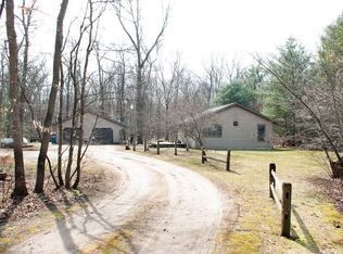 22575 Tamarack Rd, Howard City, MI 49329