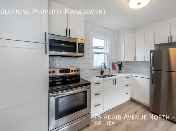 75 Adair Ave N #1, Hamilton, ON L8H 6A7