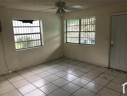 4th image of 9532 NW 25th Ave