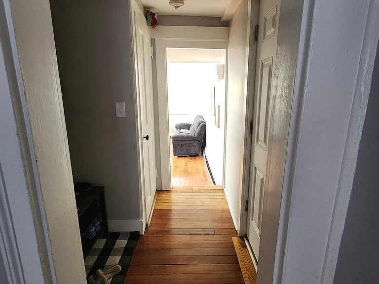 134 State St — Photo 16