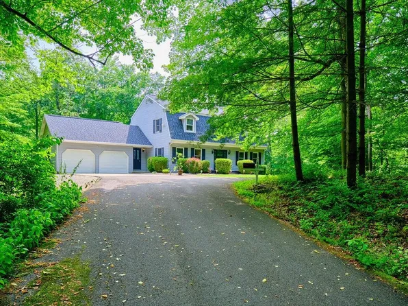 83 Township Road 1484, Chesapeake, OH 45619