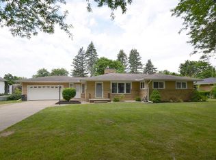 814 Kennedy St, Jackson, MI