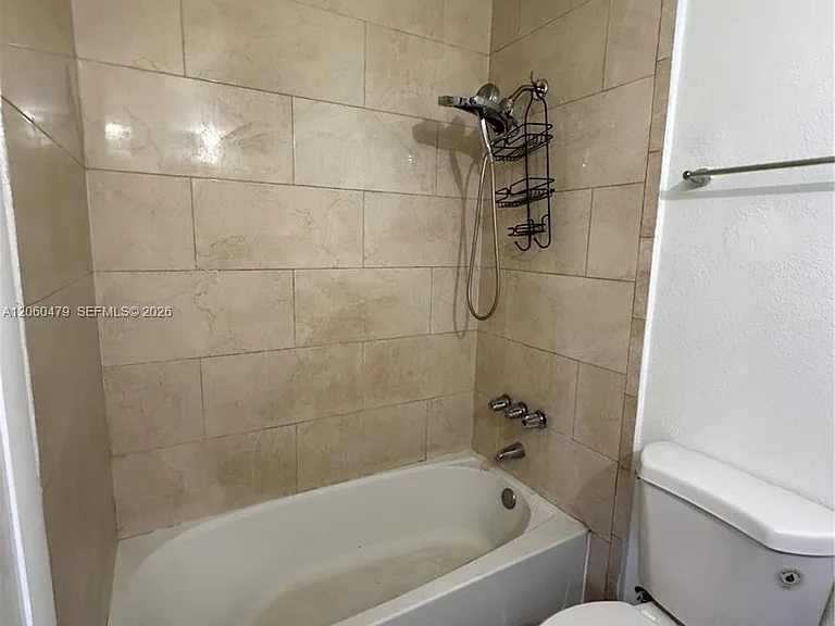 18602 NW 46th Ave #18602 — Photo 5