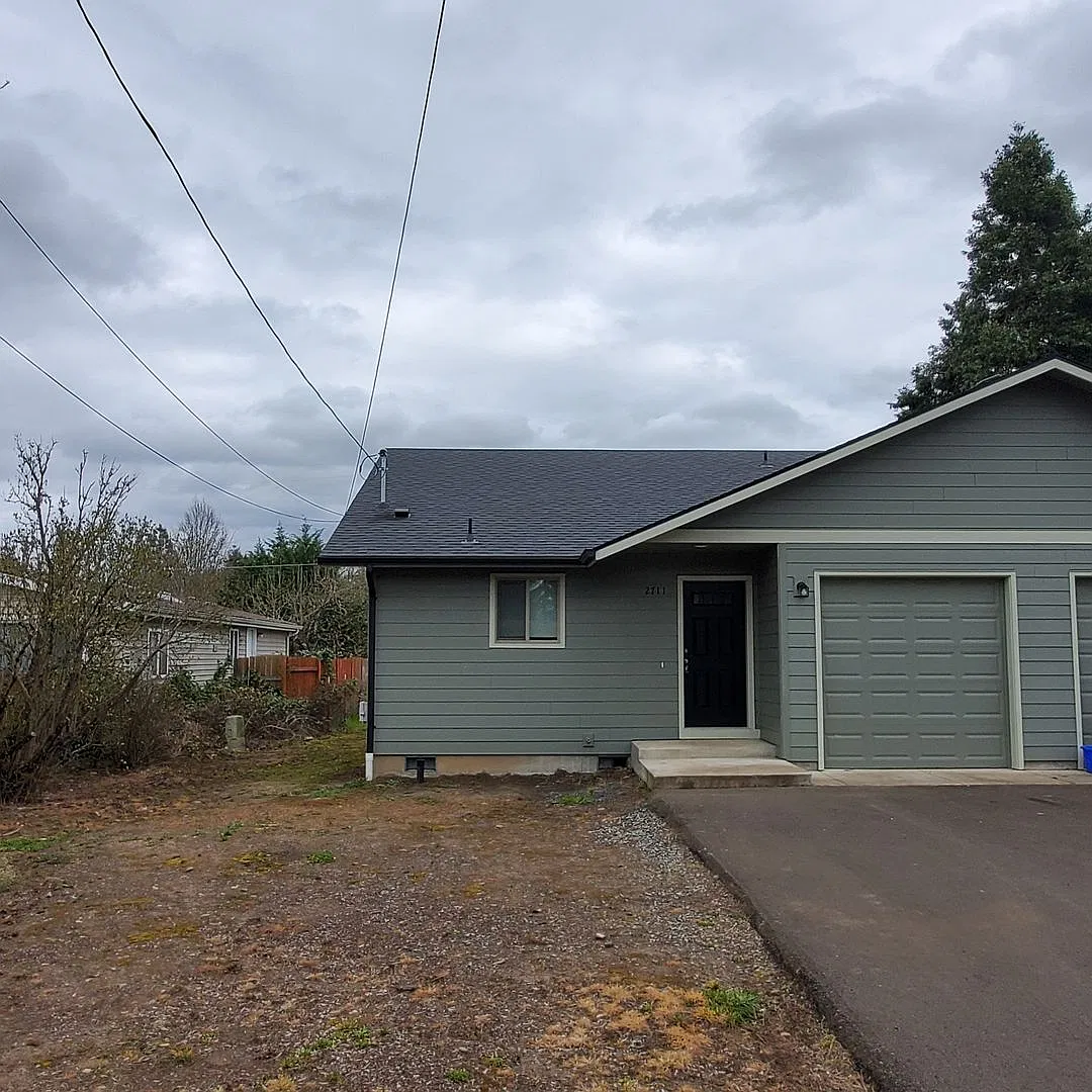 Birch Duplex — Photo 1