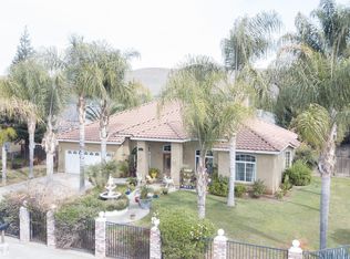 912 Page Ave, Lindsay, CA 93247