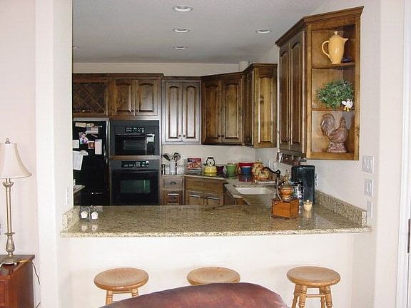 5th image of 2003 Cordoba Ave