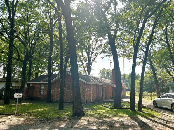 1321 Tawakoni Dr, West Tawakoni, TX 75474