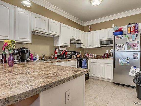 5th image of 303 Helen Keller Blvd APT A311