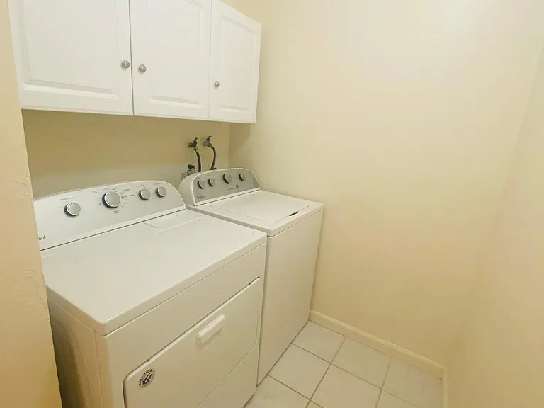 In-Unit Laundry