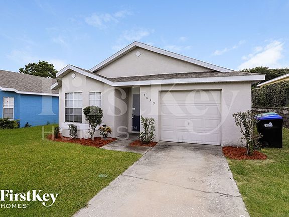 2nd image of 7539 Groveoak Dr