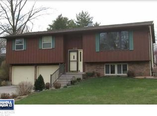 1383 Buffalo St, Green Bay, WI 54313