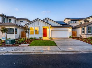 1131 Grant Ave W, Madera, CA