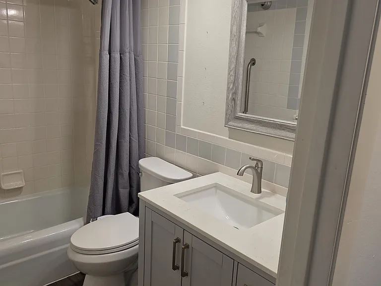 507 Plaza Seville Ct #14 — Photo 44