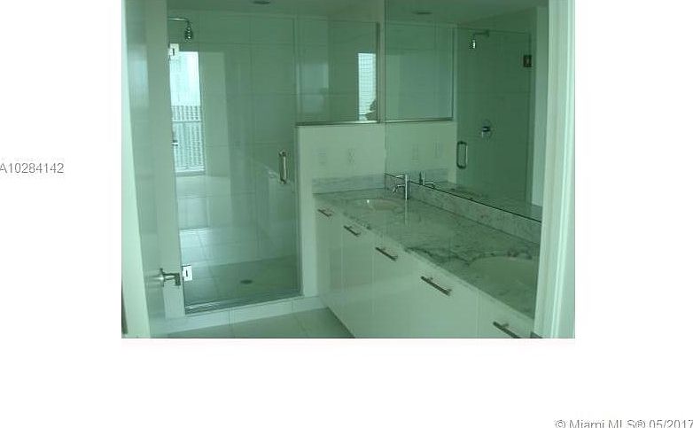 2nd image of 55 SE 6th St APT 2510