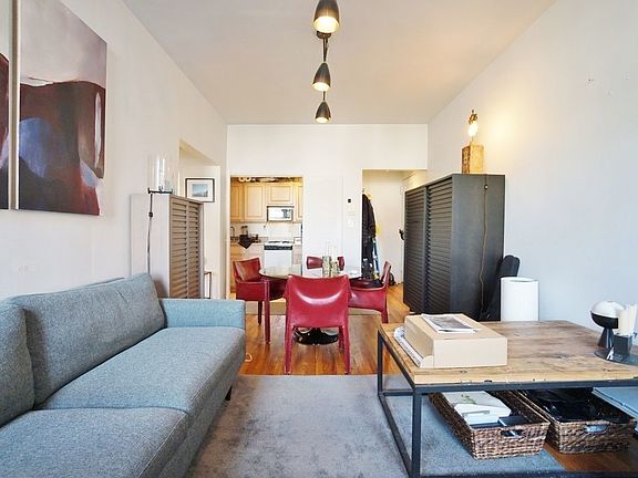 3rd image of 341 E 19th St #3E