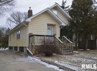 227 N Sherman Ave, Macomb, IL 61455