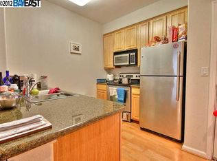 1121 40th St APT 5304, Emeryville, CA 94608