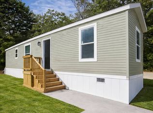 461 Shady Brook Hts #461, Greenwood, IN