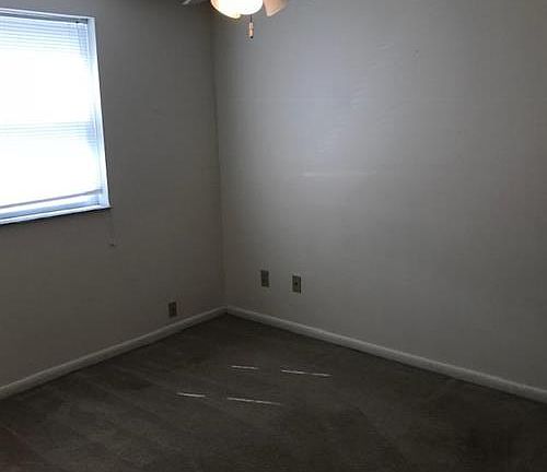 5th image of 103 16th Ave S APT A