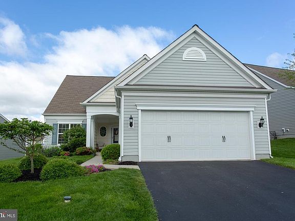2nd image of 477 Hallman Ct