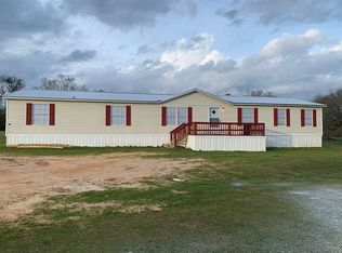 439 Bartlett Loop, Headland, AL 36345