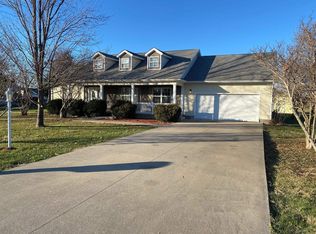 170 Diamond St, Mitchell, IN 47446