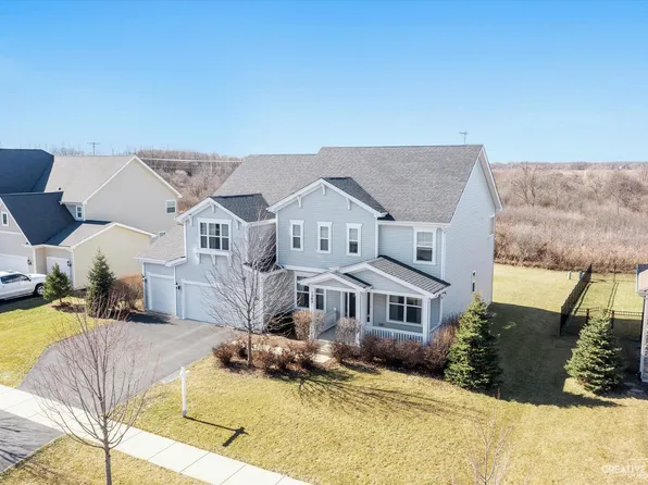 1342 Star Grass Cir, Aurora, IL 60506