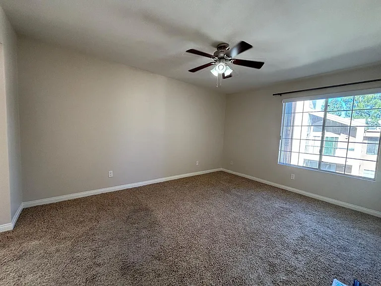 21450 Burbank Blvd #301 — Photo 13