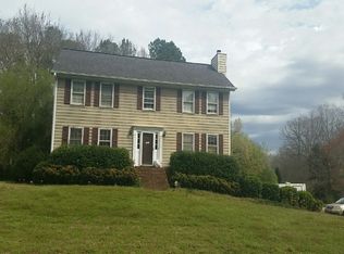 1885 Meadowchase Ct, Snellville, GA 30078