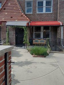 17961 Anderson Rd, Jamaica, NY, 11434