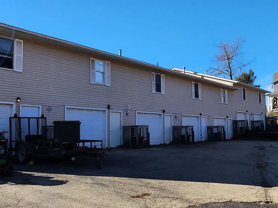 2nd image of 110-122 27th Ave N