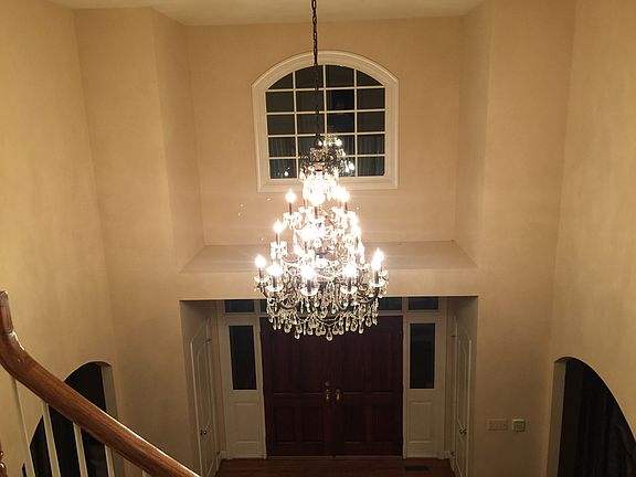 Stunning center hall