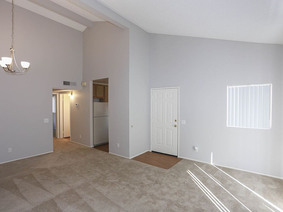1st image of 661 Copper Dr APT 43