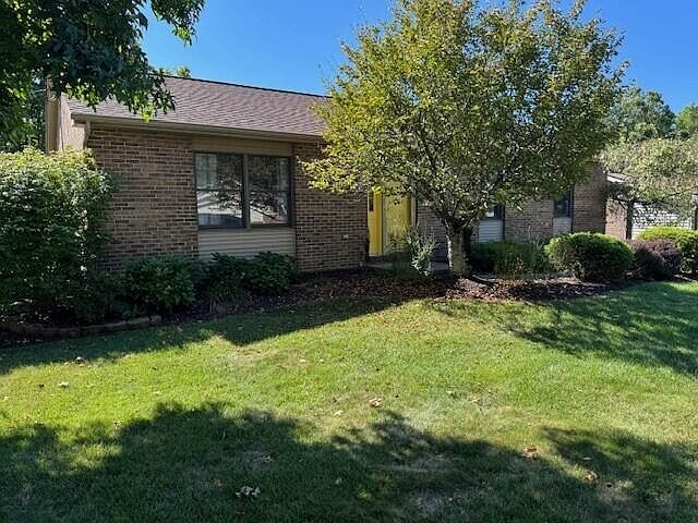 1st image of 8326 Tamarack Dr