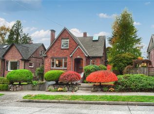 7549 1st Ave NE, Seattle, WA 98115