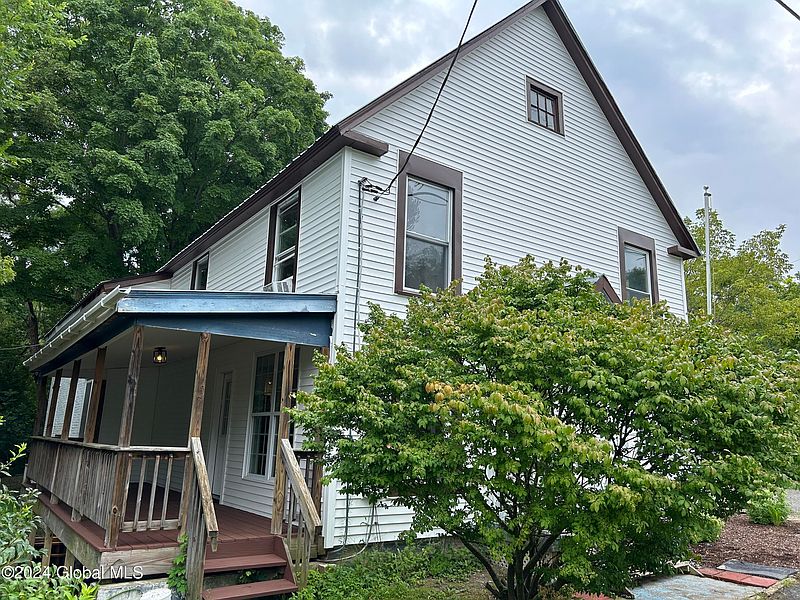 4th image of 278 Sugar Hill Road