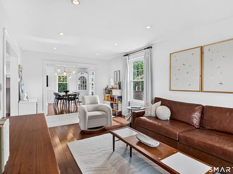 42 Treadwell Ave — Photo 3