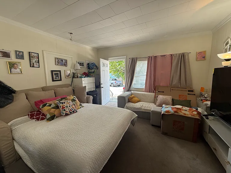 12 Winthrop Ave #1 — Photo 4
