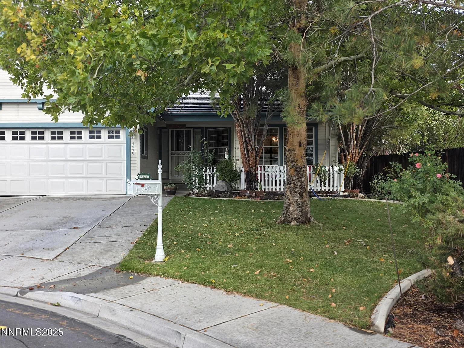 4670 High Desert Ct photo 1