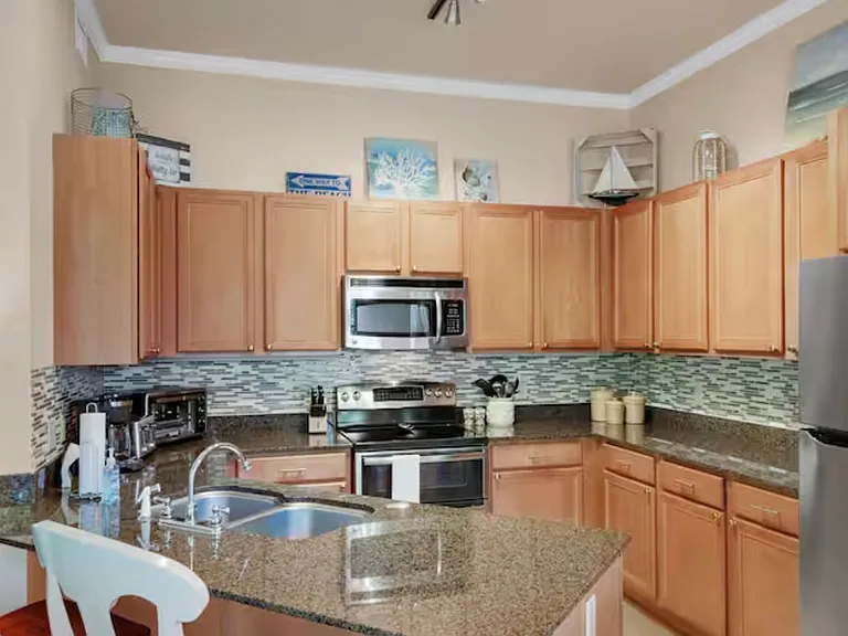 2254 Crystal Cove Ln — Photo 3