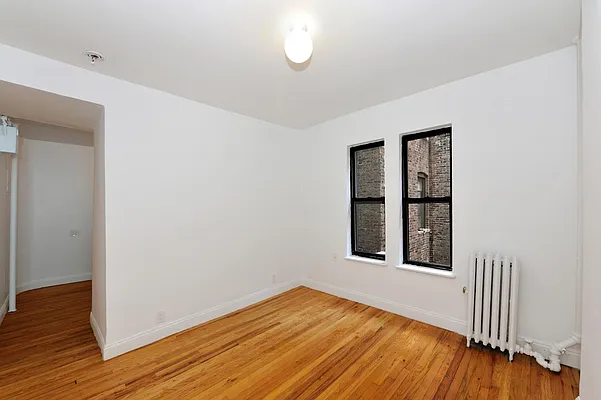 Rented by Aether Property Group | media 10