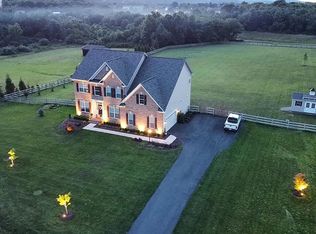 14917 Falconaire Pl, Leesburg, VA 20176