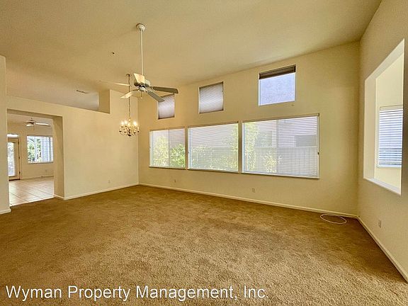 5th image of 10 Sea Breeze Ct
