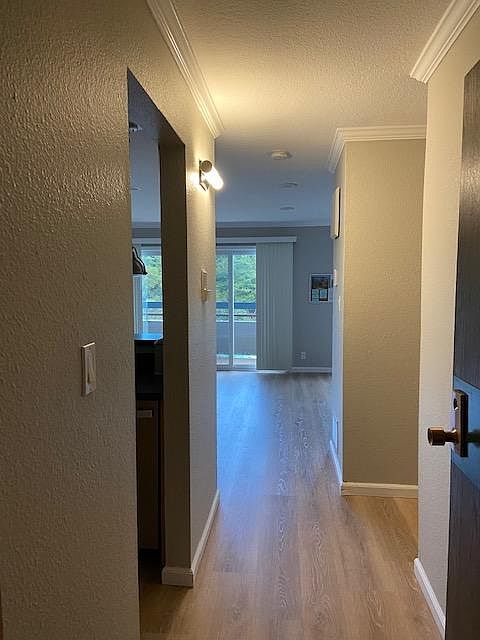 1st image of 3035 Campus Dr #117