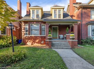 1495 Seyburn St, Detroit, MI