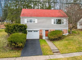3643 Lorne Dr, Endwell, NY 13760