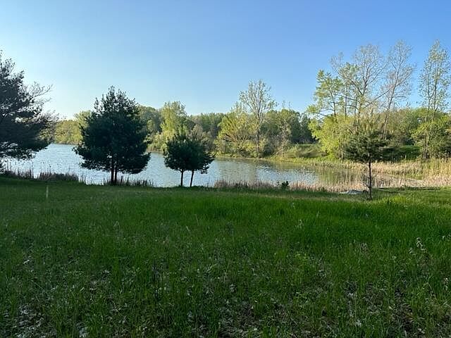 1st image of 9462 Sunset Dr