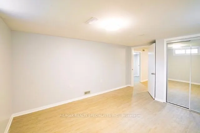50 Shetland Cres #BASEMENT — Photo 5