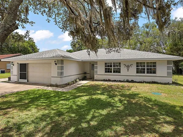 4436 Allen Rd, Fruitland Park, FL 34731